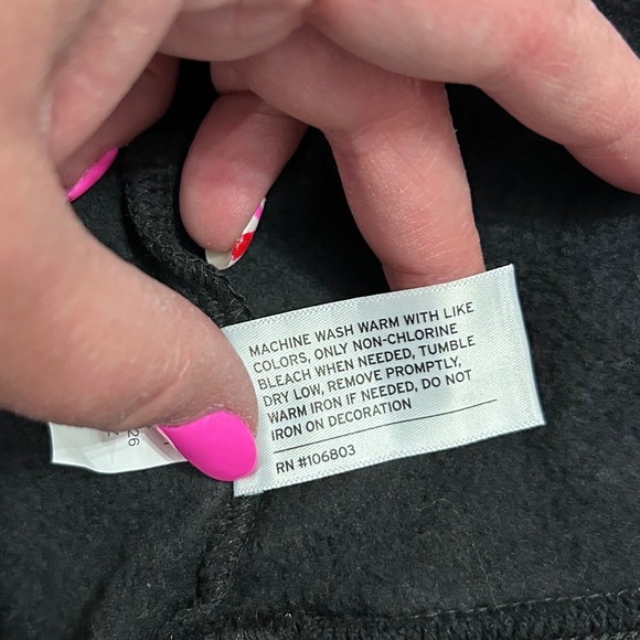 Duluth Trading Co Beer Holder Pocket Large Mens Black Relaxed Fit Graphic Hoodie - Picture 7 of 7